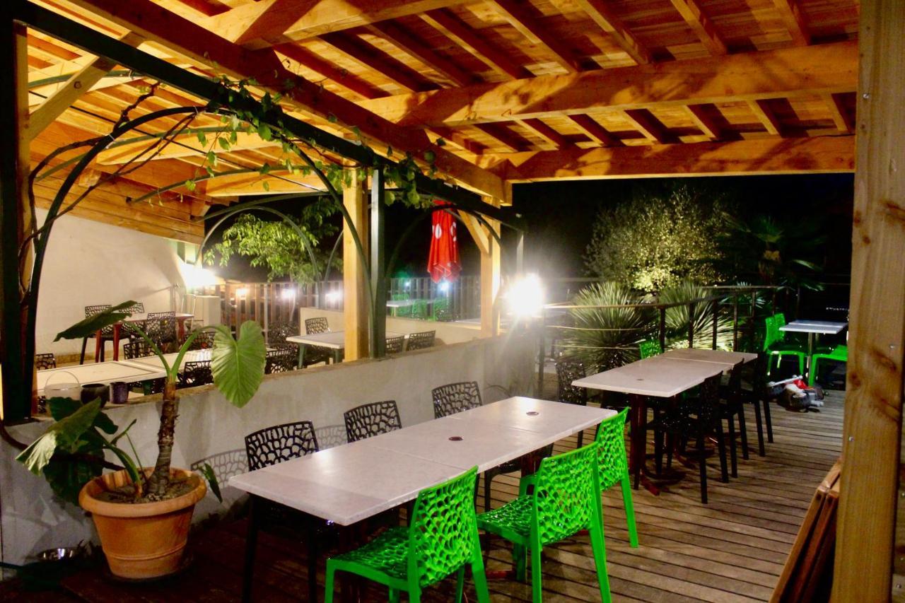 Camping Les Chenes Chauzon Exterior foto