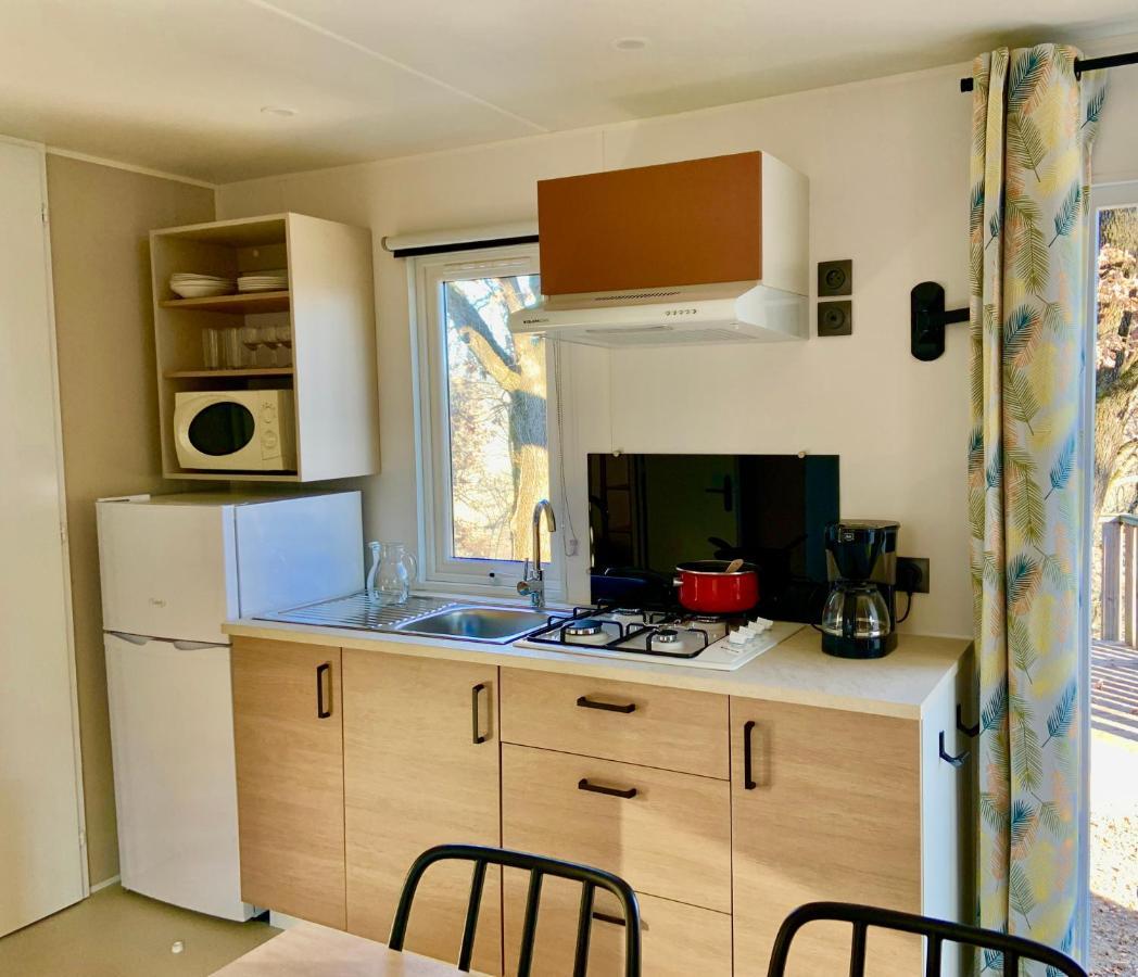 Camping Les Chenes Chauzon Exterior foto